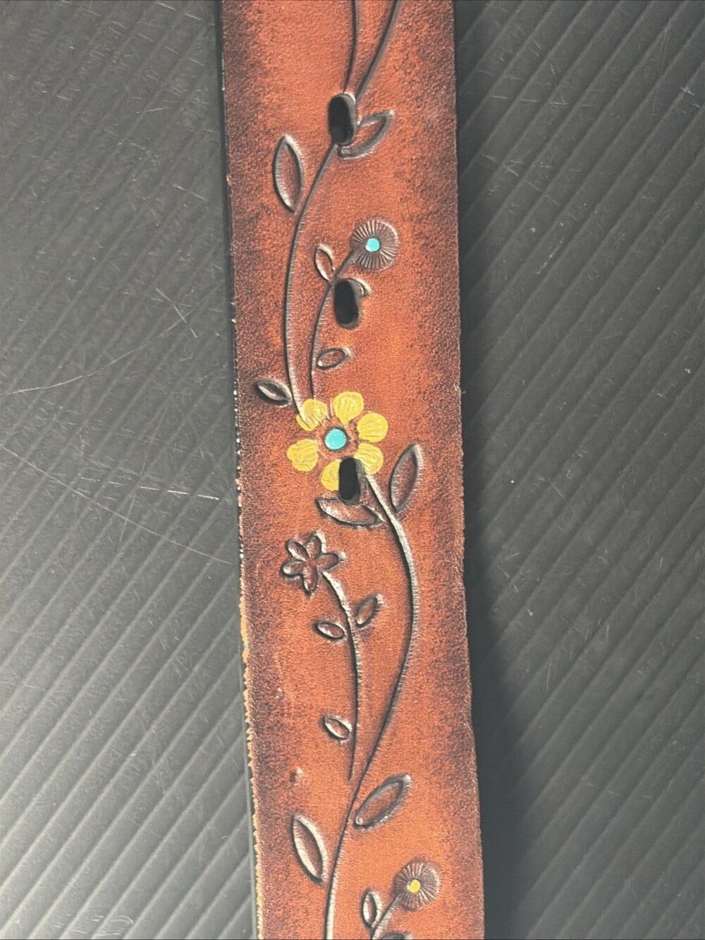 Brighton Leather Belt Womens Small 28 Brown Embossed Flower Heart Buckle Western - Picture 7 of 16